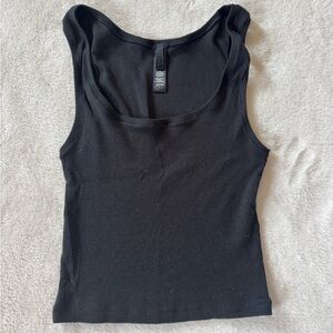 SKIMS Black Ribbed Tank Top